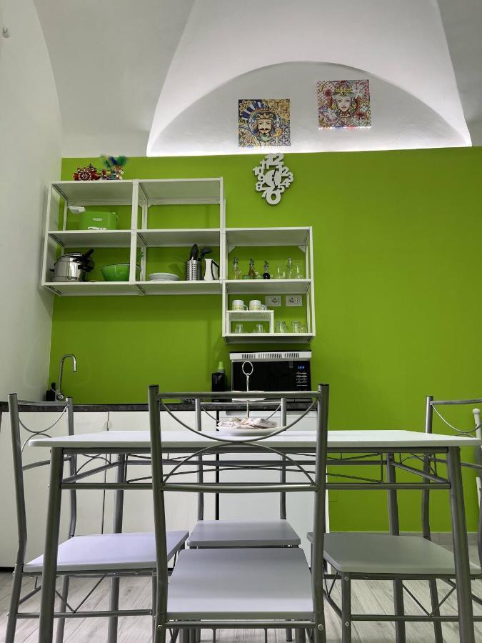Simo'S Houses Catania-Fontanarossai nemzetközi repülőtér Kültér fotó